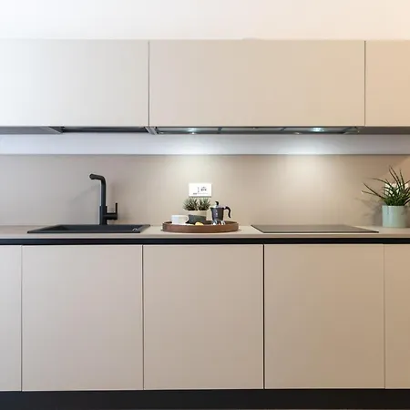 Apartment Guesthost - Petra Marina